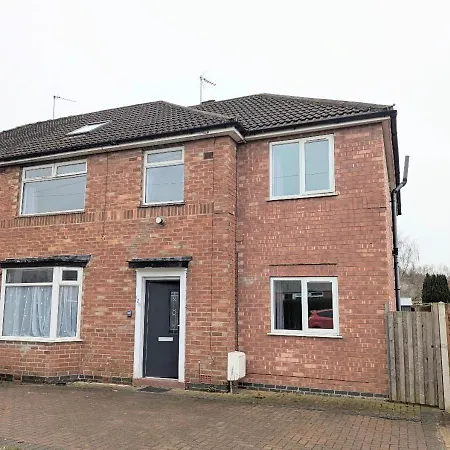 Ferienhaus Danebury House Sleeps 13 With Parking York