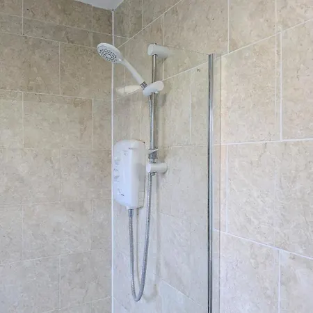 Danebury House Sleeps 13 With Parking * York