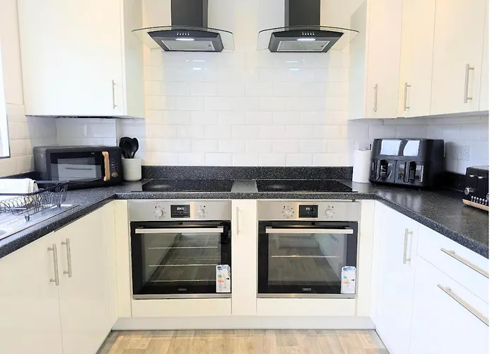 Danebury House Sleeps 13 With Parking Сasa de vacaciones York